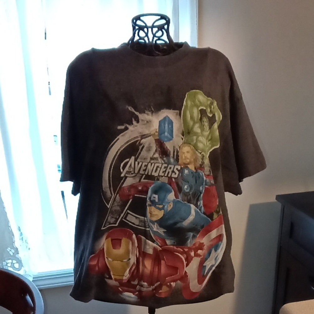 Marvel Avengers Short Sleeve Graphic Tee - Black with Multicolor Characters